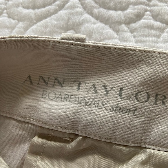 Ann Taylor The Boardwalk Bermuda Shorts Khaki Size 6 - Picture 3 of 10